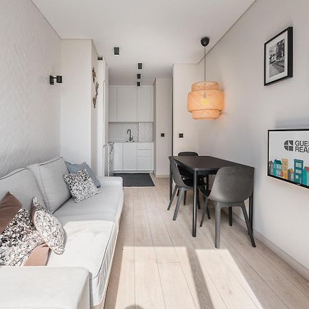 Guestready - Quental Wallpaper Near Marques Square OOporto Exteriör bild