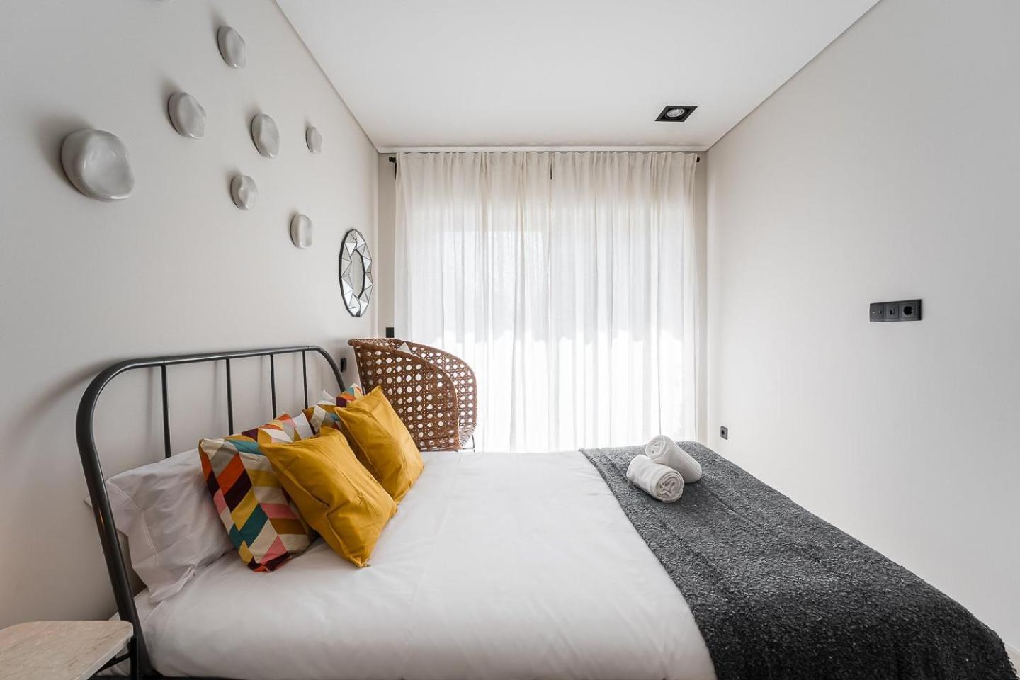 Guestready - Quental Wallpaper Near Marques Square OOporto Exteriör bild