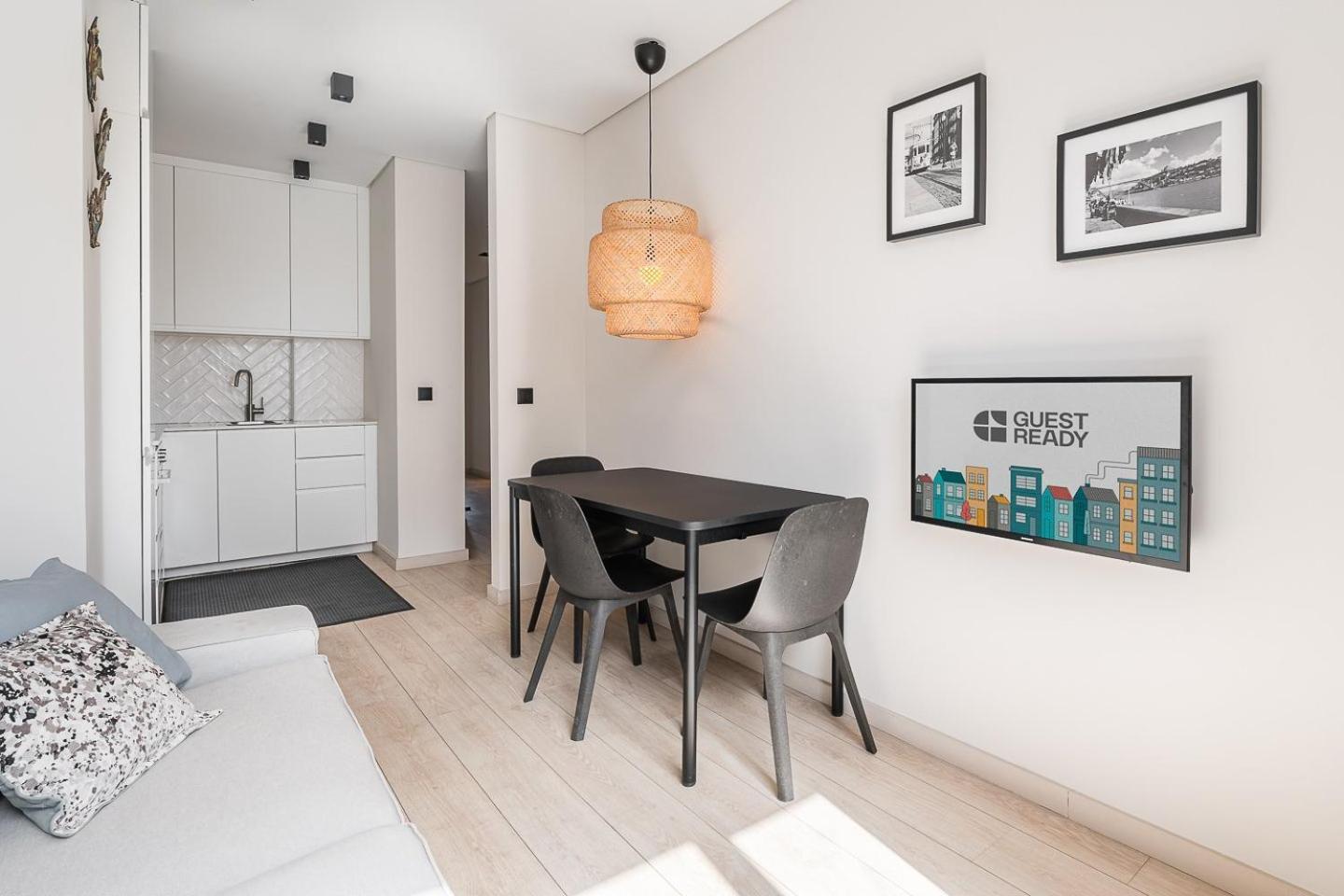 Guestready - Quental Wallpaper Near Marques Square OOporto Exteriör bild